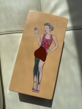 Retro Pin-Up Girl Tissue Box Illustration‎
